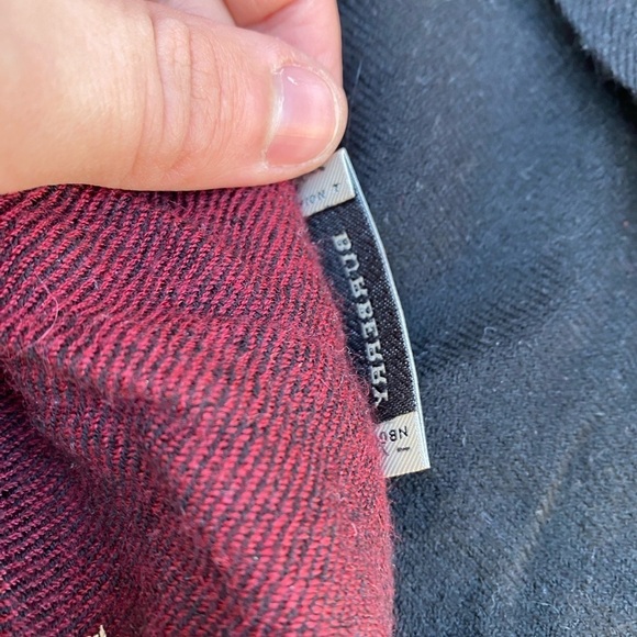 Burberry Colour block Scarf Red/Black - Picture 7 of 14